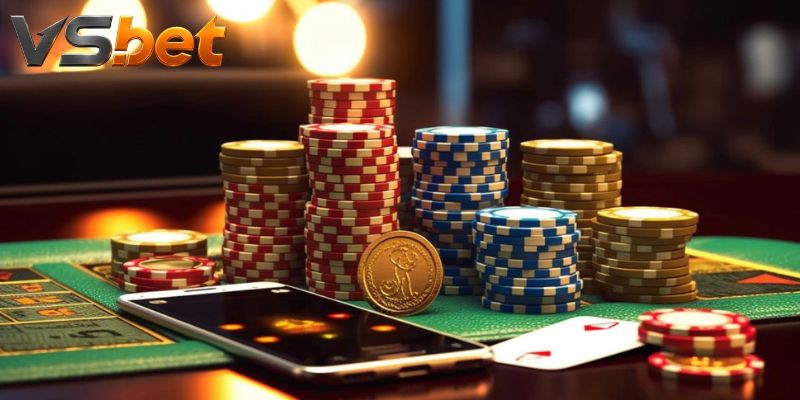 Poker Anaconda Stud bắt đầu với bảy lá bài úp riêng