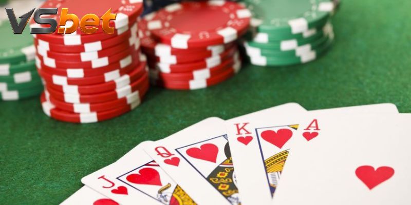 Poker Anaconda Stud – Chuyền Bài Ba Hai Một Đầy Kịch Tính